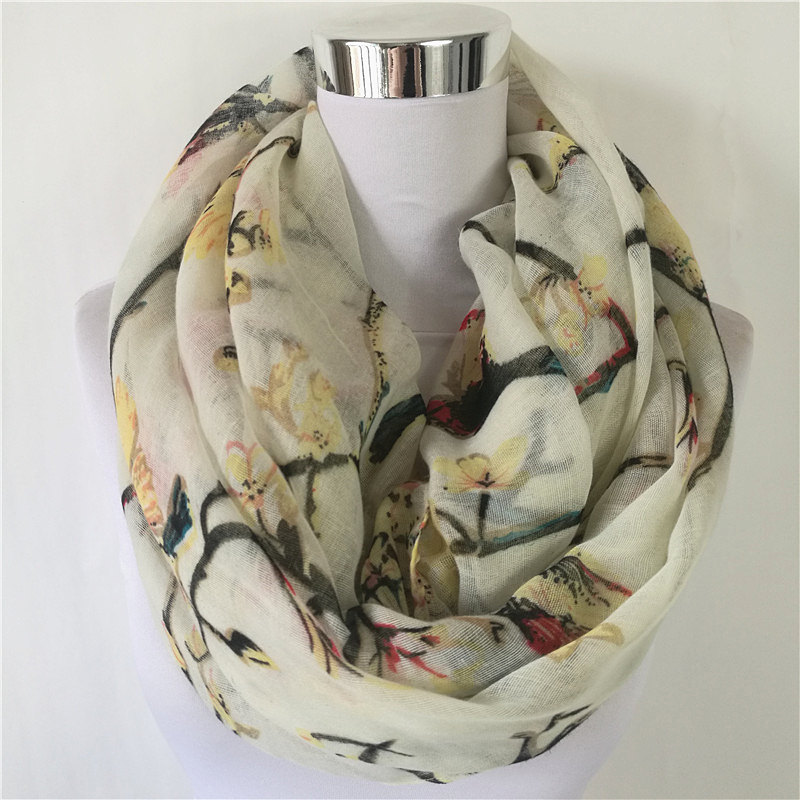 New Magpie Bird print Viscose  - Infinity Scarf Knit avis et prix
