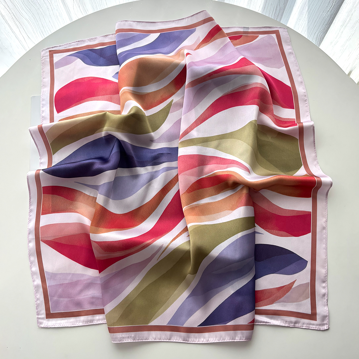Design Print Women Silk Imitat - Scarf Silk Square avis et prix