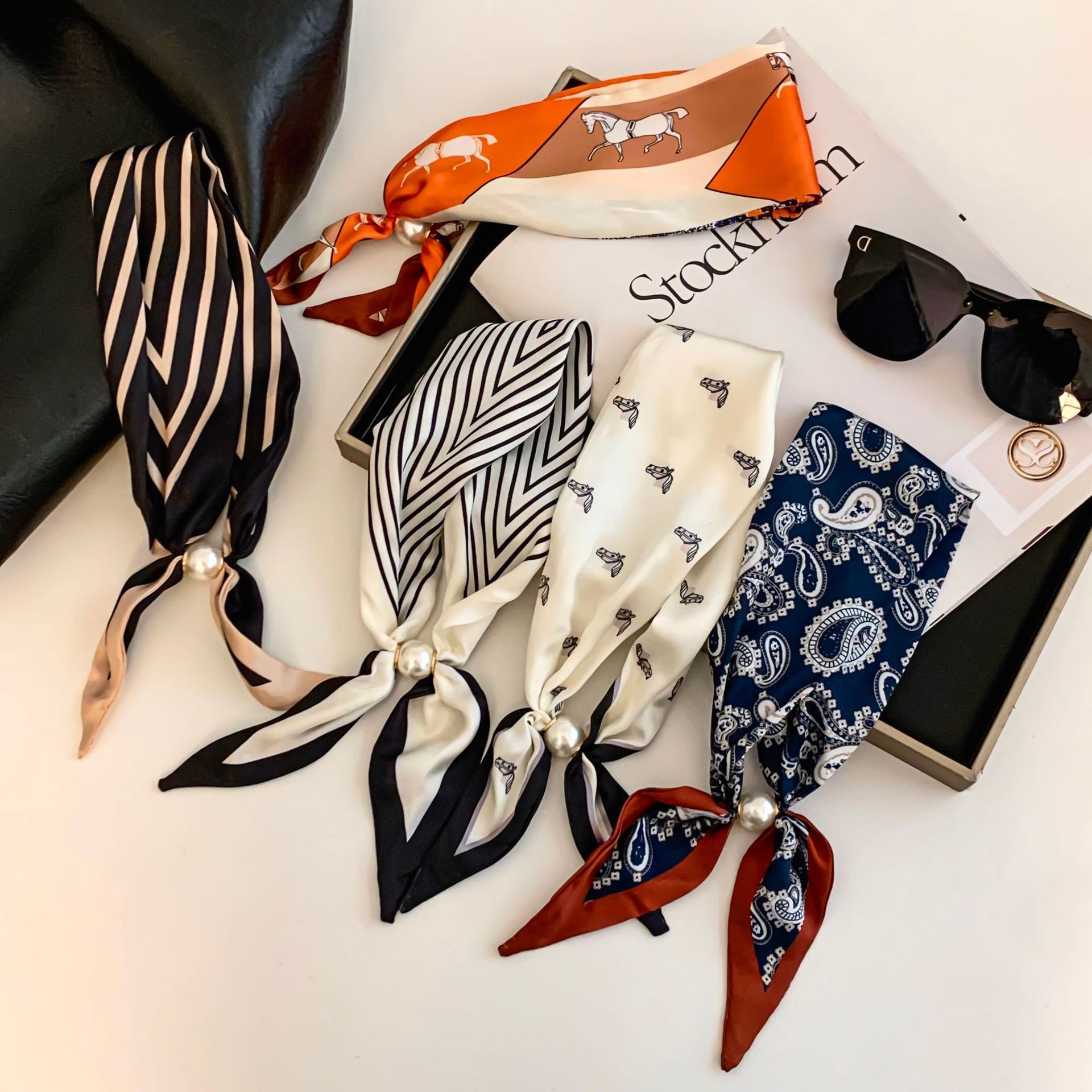 Cashew Flower Silk Scarf Effor - Ascot Neck Scarf avis et prix