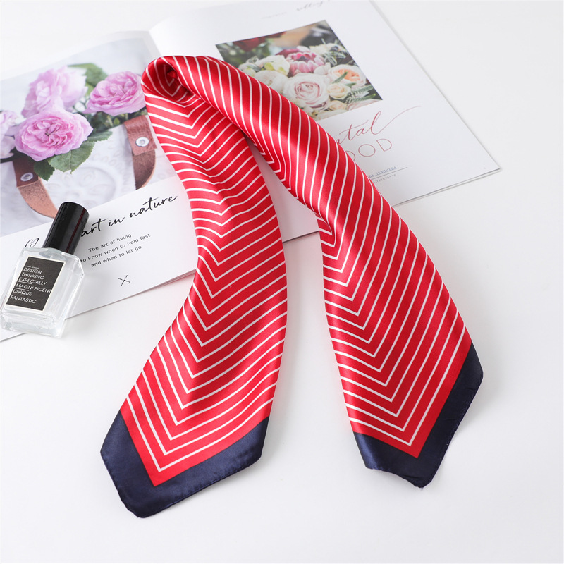 Luxury Stripe Silk Square Scar - Silk Tie Striped avis et prix