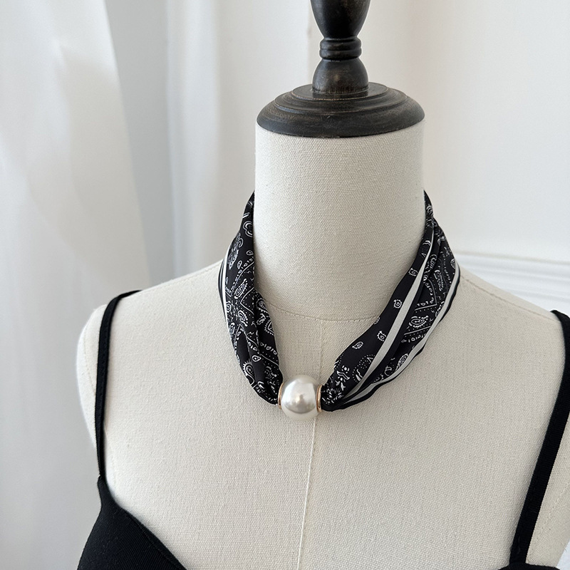 Printed Silk Scarf with Magnet - Silk Neck Scarf avis et prix