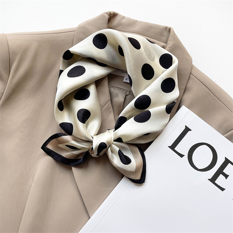 2024 New Pure Silk Scarf Small - Ascot Neck Scarf avis et prix