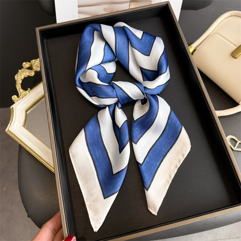 Satin Silk Geometric Stripe Pr - Face Scarf Mask avis et prix