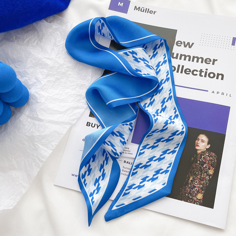 Klein blue silk scarf new chec - Silk Tie Striped avis et prix