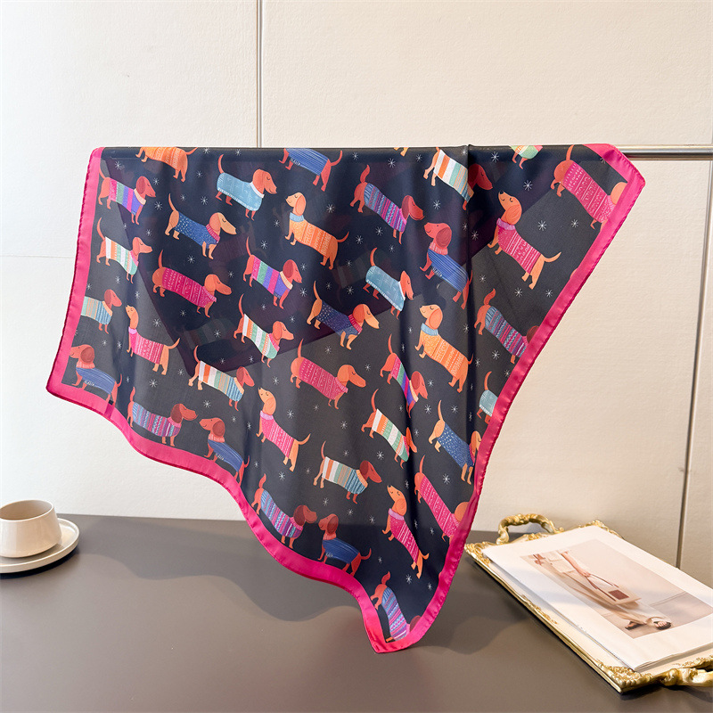 Ladies Cotton Dog Printed Squa - Bandana Cotton avis et prix